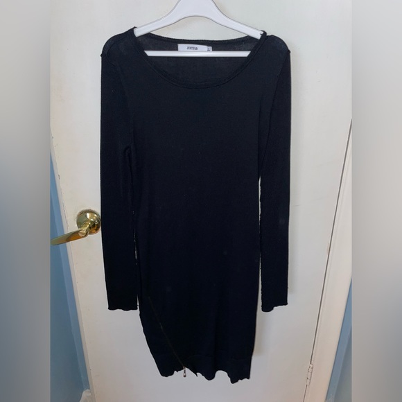 NWOT JustFab Lightweight Black Sweater Dress With Zipper Detail (Size Large) - Picture 1 of 4
